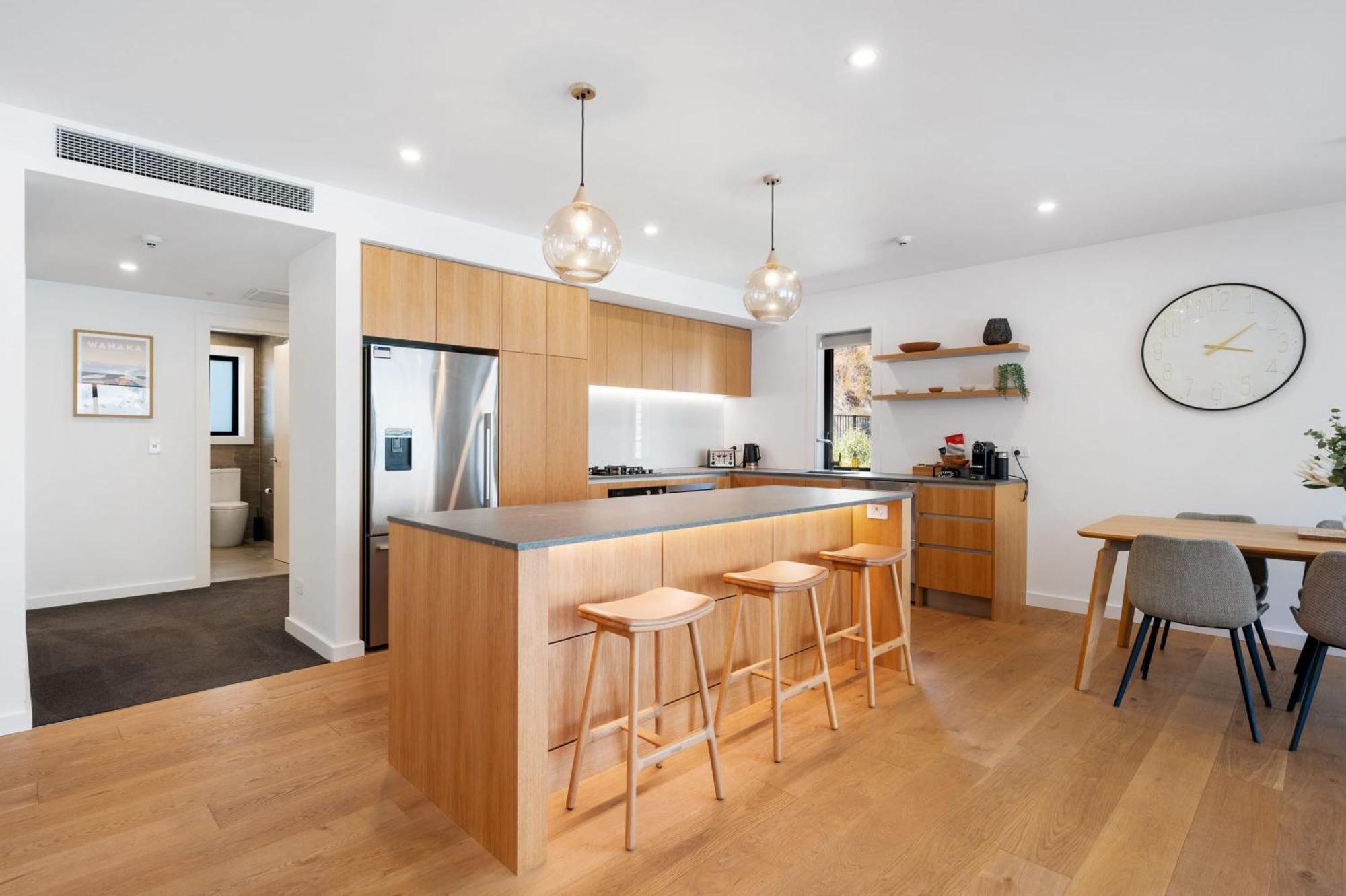 Lakeside Luxury 2 Bedroom Apartment Wanaka Extérieur photo